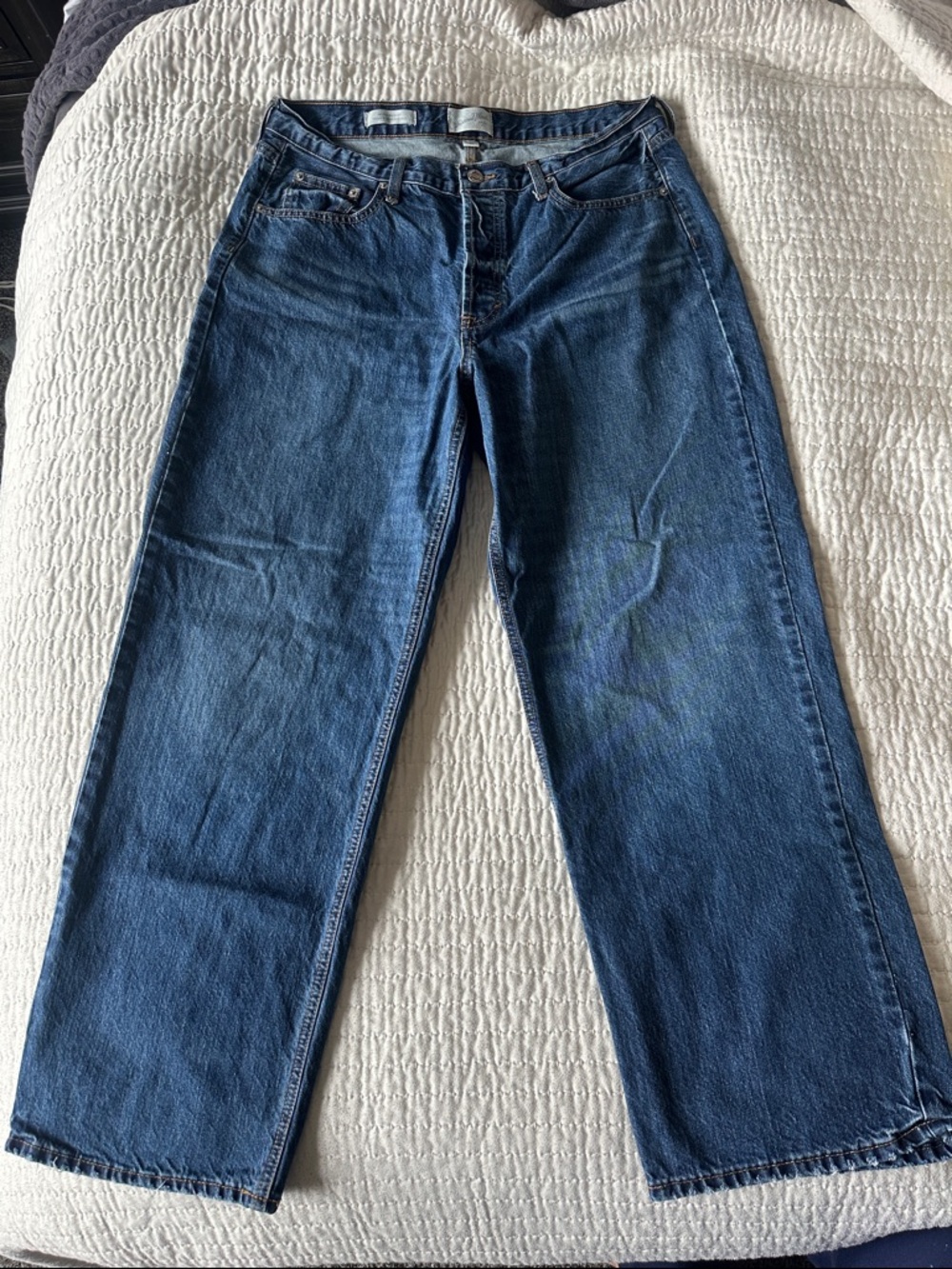 Universal Thread Women’s Mid Rise 90s Baggy Jeans, Size 10 Short